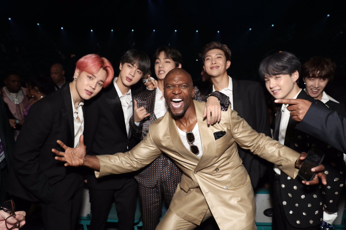 Here Are All The Celebrities BTS Met At The 2019 BBMAs - Koreaboo