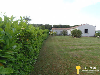 maison à Saint-Fort-sur-Gironde (17)