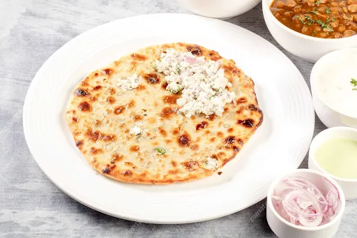 Paneer Pyaz Naan