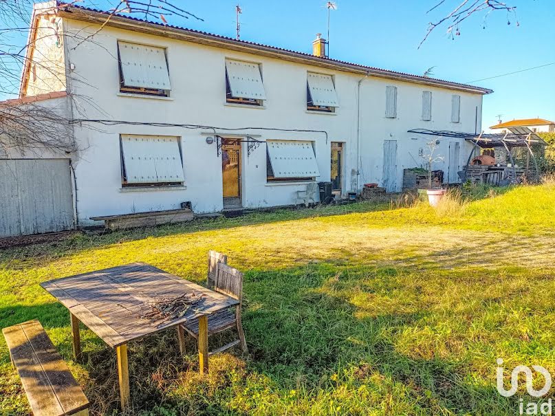 Vente maison 10 pièces 337 m² à Saint-Martin-du-Puy (33540), 211 000 €