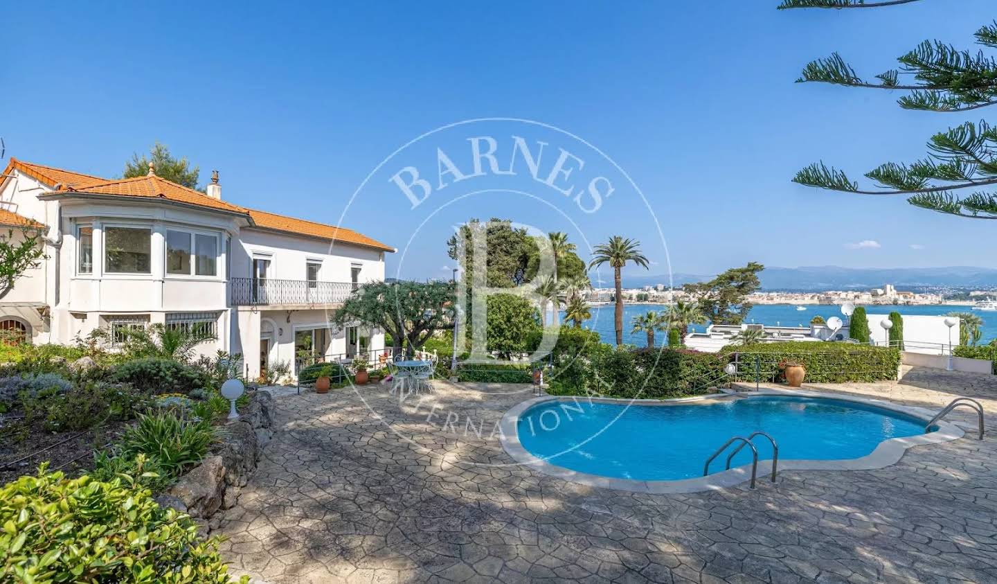 Villa with pool Antibes