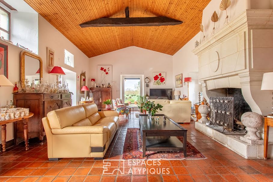 Vente maison 7 pièces 217 m² à Saint-Florent-le-Vieil (49410), 740 000 €