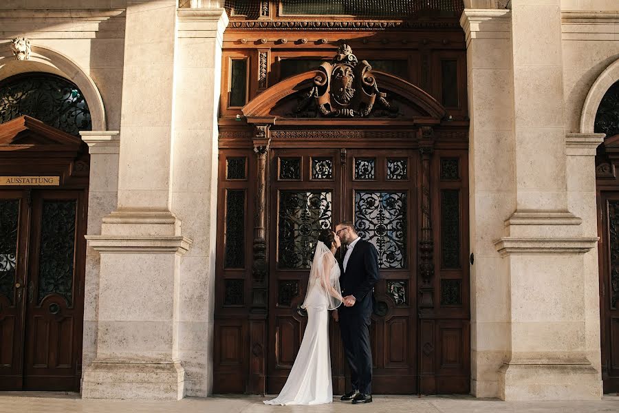 Fotografo di matrimoni Sasha Akopova (terrakopova). Foto del 2 luglio 2019