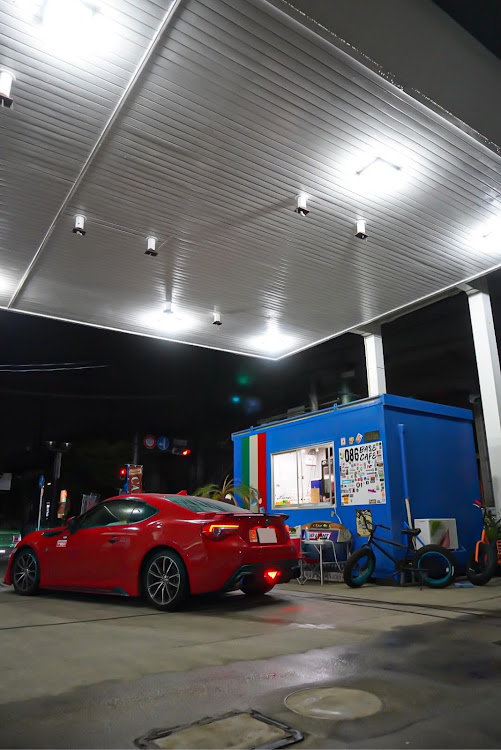 86の‪α‬6400・TOYOTA86・BLITZ NUR-SPEC VSR・やっぱ自分の86が良いんだよ。・７月もよろしくお願いいたしますに関するカスタム事例の投稿画像2枚目