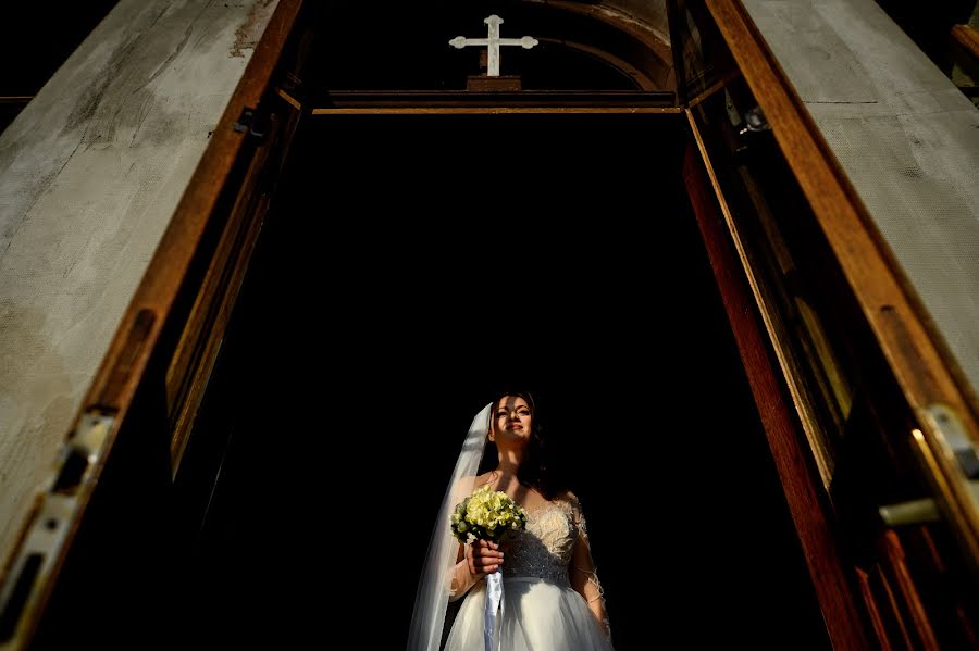 Wedding photographer Marius Stoian (stoian). Photo of 8 May 2023