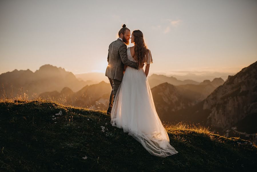 Fotografo di matrimoni Jakub Hasák (jakubhasak). Foto del 4 marzo 2021