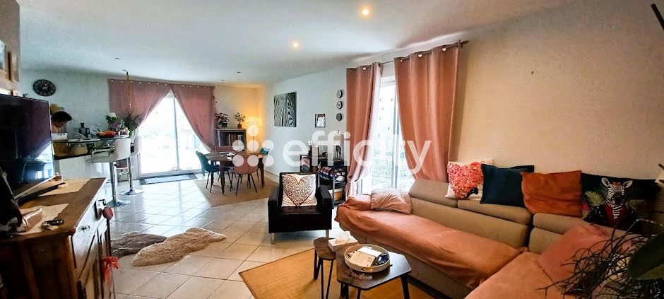 Vente maison 4 pièces 96.64 m² à Saint-Georges (15100), 169 600 €