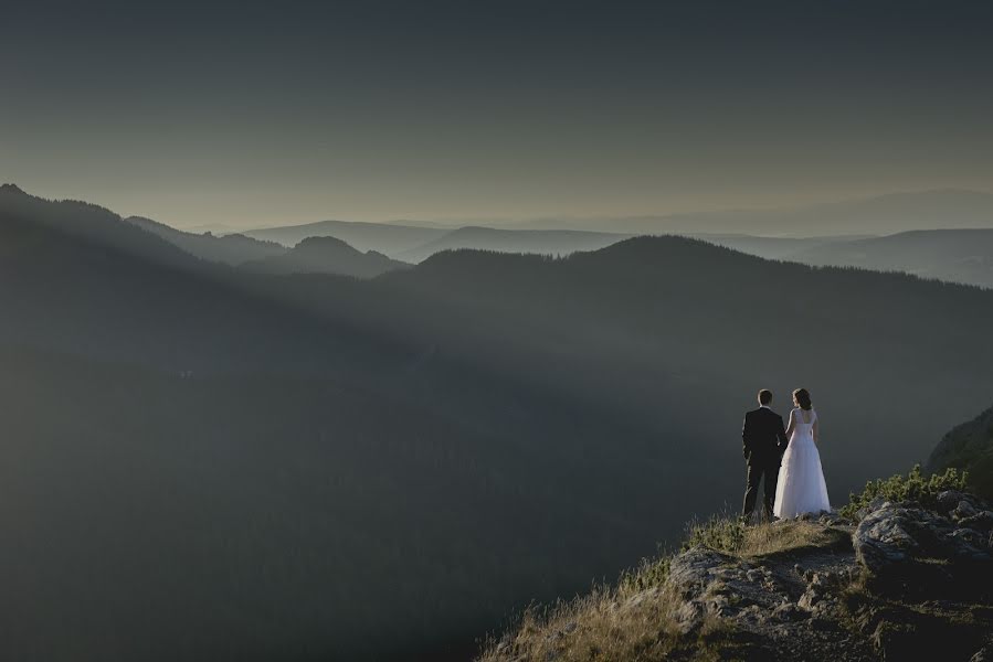 Fotograful de nuntă Maciej Niesłony (magichour). Fotografia din 4 octombrie 2015