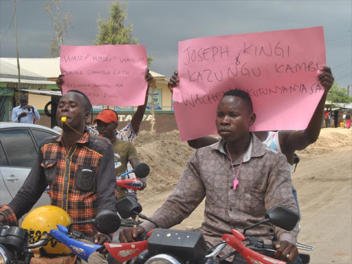 Residents of Bamba in Kilifi county demonstrating against alleged sale of Giriama ranch on November 10, 2017. /ALPHONCE GARI