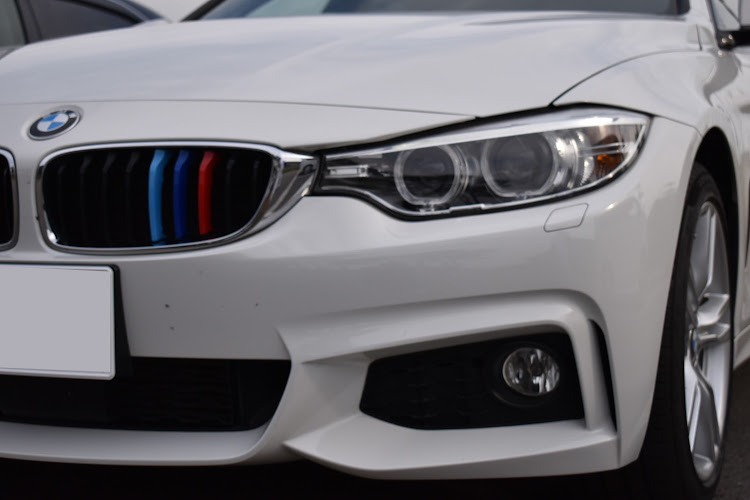 4シリーズ グランクーペのシュアラスターで洗車・洗車・BMW4シリーズ・BMW4シリーズグランクーペ・F36に関するカスタム事例の投稿画像2枚目
