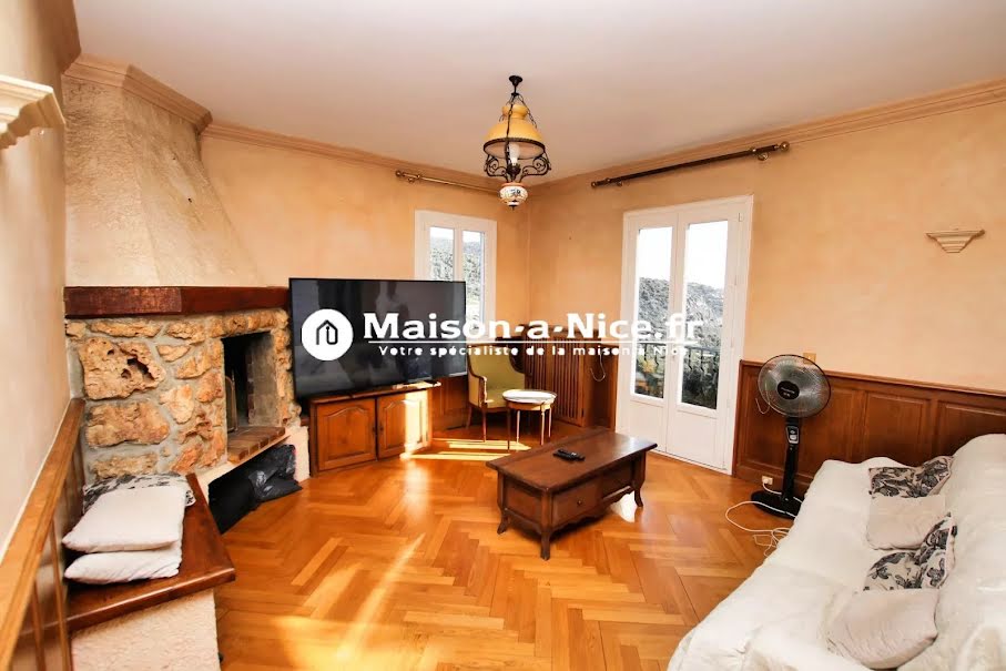 Vente maison 5 pièces 185 m² à Falicon (06950), 849 000 €