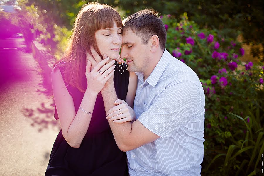 Wedding photographer Tanya Yakusheva (alessa). Photo of 13 July 2014