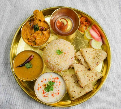 Non Veg Premium Thali