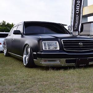 センチュリー GZG50
