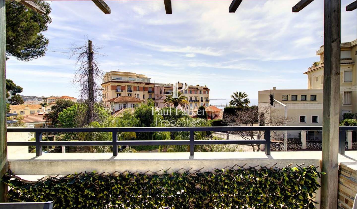 Villa avec piscine et terrasse Cannes