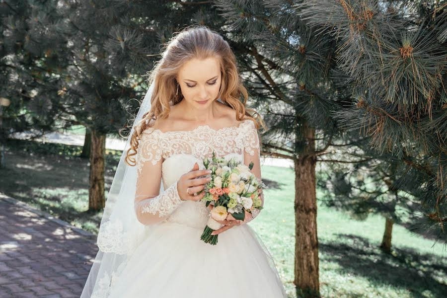 Fotografo di matrimoni Abu Asiyalov (abak). Foto del 17 aprile 2018