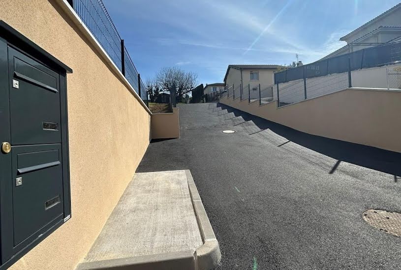  Vente Terrain à bâtir - 626m² à Genay (69730) 