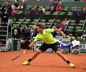 Winnaar van Roland Garros 2015 plaatst zich voor kwartfinales