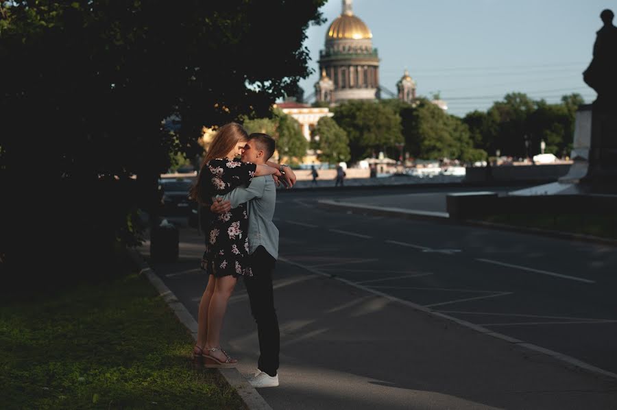 Wedding photographer Natalya Shargina (krapiva). Photo of 11 September 2019