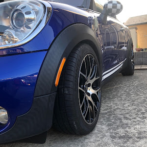 MINI Paceman