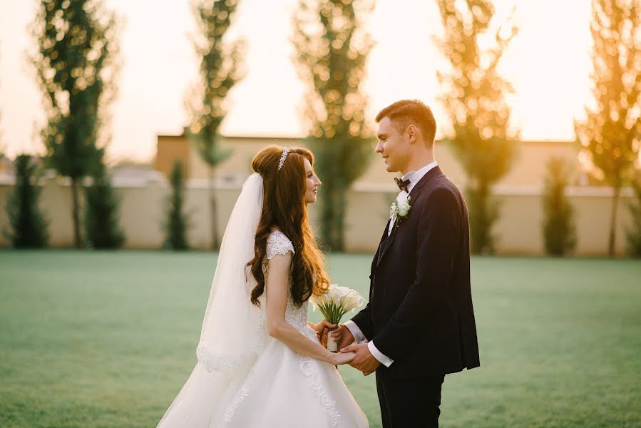 Fotógrafo de casamento Cecan Roman (romeo). Foto de 4 de setembro 2018