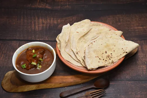 Chilli Chicken [3 Pieces] With 5 Hath Roti