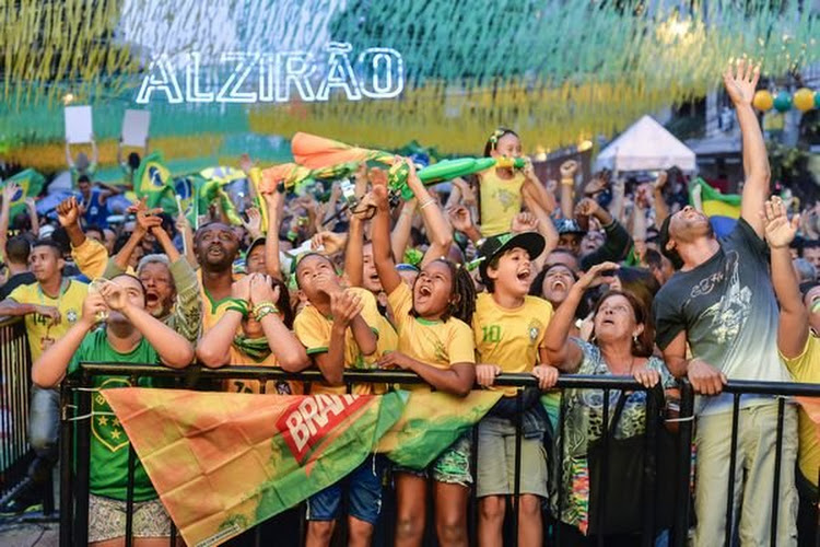 Voetbalgek Brazilië viert feest