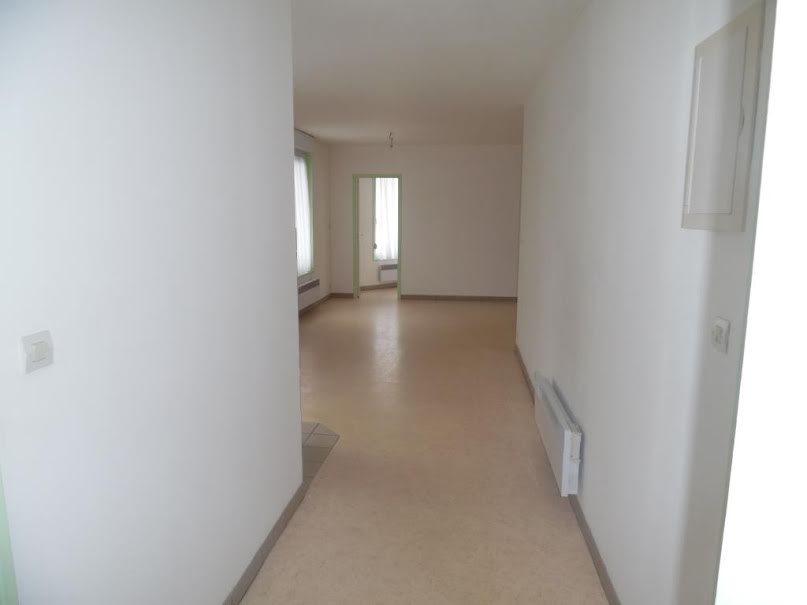 Location  appartement 3 pièces 60 m² à Valenciennes (59300), 630 €