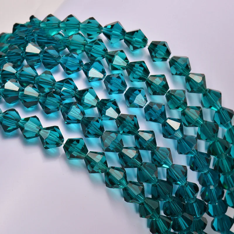 Perles en vrac en verre cristal pour bijoux DIY. Accessoires de création de bijoux. Perles brillantes et polyvalentes pour vos projets créatifs.