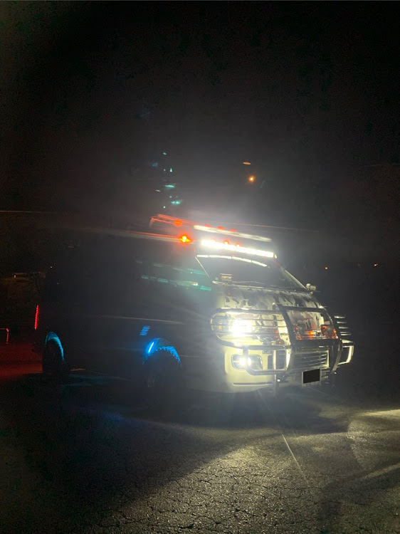 ハイエースバンの魁レーシング・いつもイイネ&コメントありがとうございます🙇‍♂️・オフ会・ゴールデンウィーク・低そうで低くない少し低い車に関するカスタム事例の投稿画像6枚目