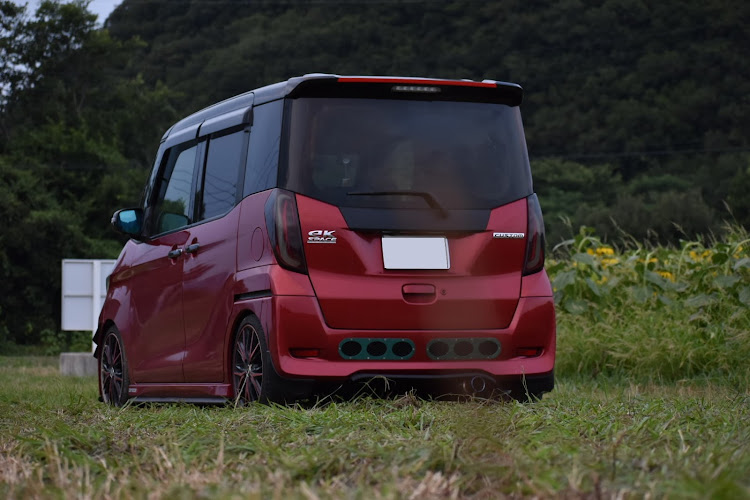 eKスペースカスタムの7月もよろしくお願いします・向日葵と愛車・久しぶりすぎる投稿に関するカスタム事例の投稿画像2枚目