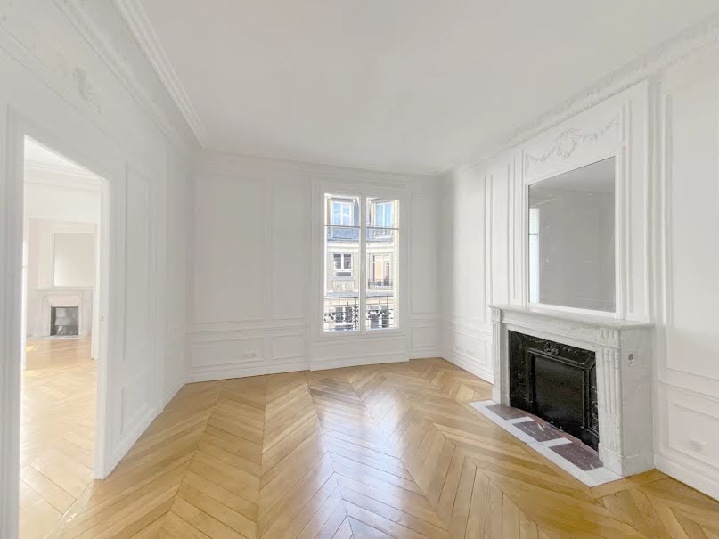 Appartement 3 pièce(s) 68 m²à louer Paris-17e-arrondissement