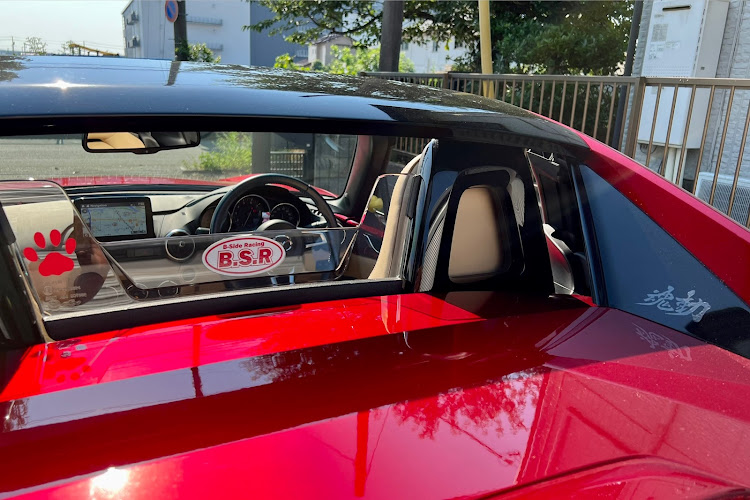 ロードスターのいつもいいね＆コメントありがとうございます🥰・オープン出勤継続中・熱中症に気をつけてくださいね🍀・お気に入りのステッカー💕に関するカスタム事例の投稿画像6枚目