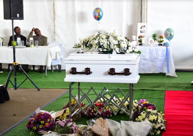 Daveyton toddler Langelihle Mnguni's coffin.
