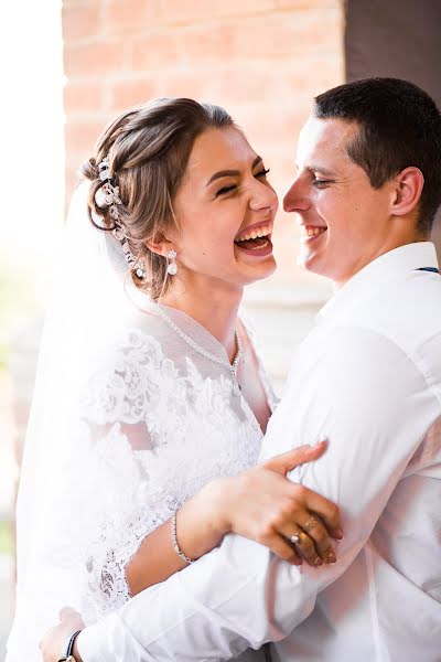 Fotógrafo de casamento Aleksandr Lesnichiy (lisnichiy). Foto de 23 de agosto 2017