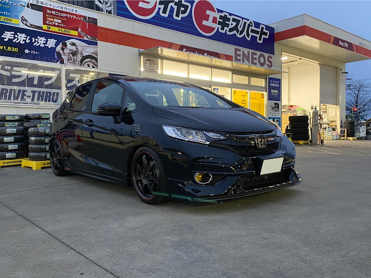 フィットのガソスタは盛れる？・フィットRS・DIYに関するカスタム事例の投稿画像1枚目