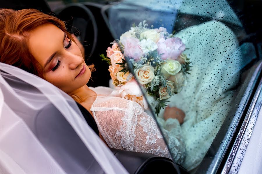 Fotografo di matrimoni Mihai Chiorean (mihaichiorean). Foto del 30 maggio 2019