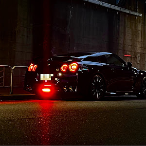 NISSAN GT-R R35