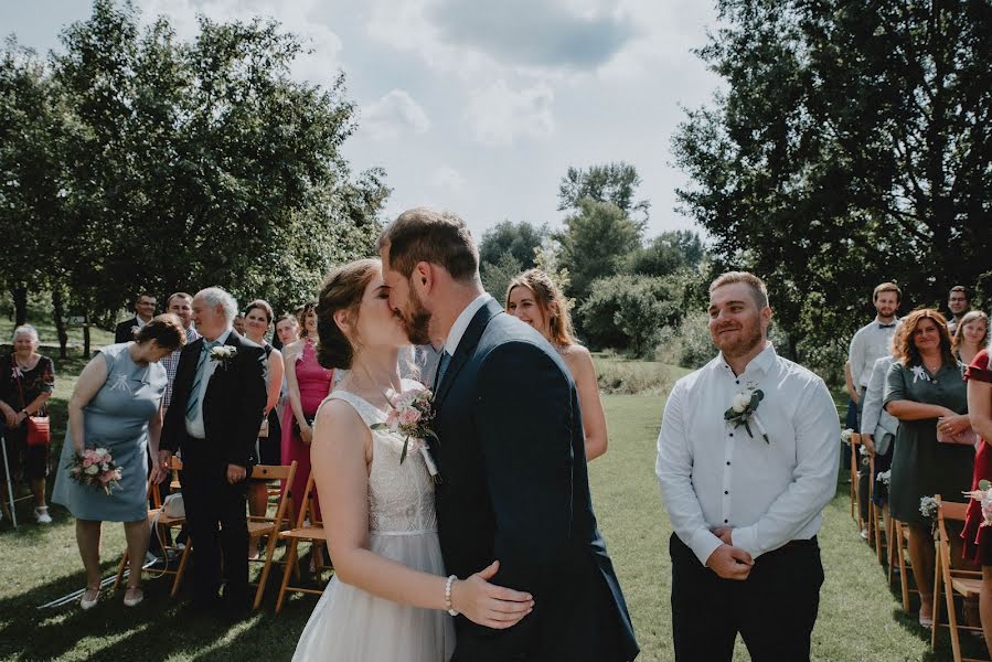 Wedding photographer Pavlína Meluzinová (meldanka). Photo of 14 September 2020