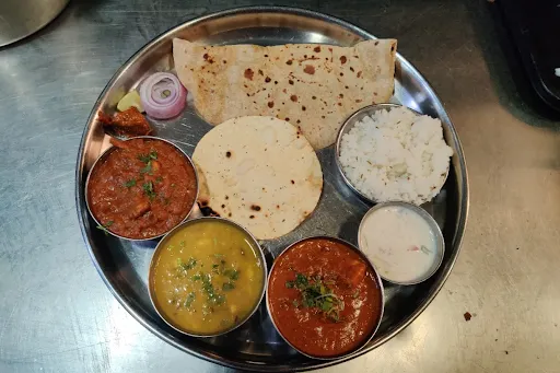 Veg Thali