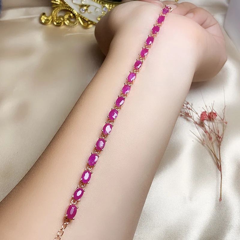 Pulseira Feminina Retrô de Prata 925 Natural com Rubi Joia Clássica e Sofisticada para um Visual Deslumbrante Charme Retrô