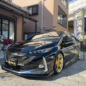 プリウスPHV ZVW52