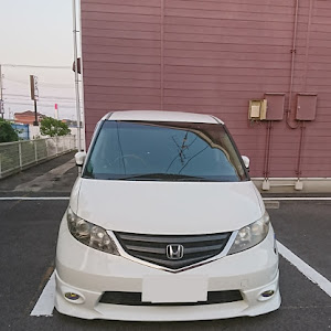 エリシオン RR3