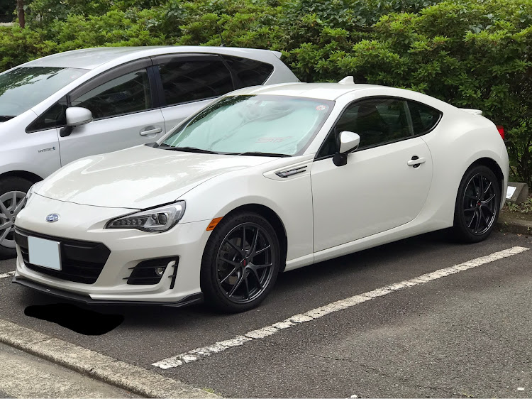 BRZの早朝洗車✨・洗車4時間・艶々ボディー✨に関するカスタム事例の投稿画像13枚目