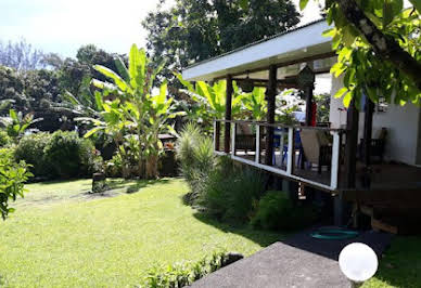 Maison avec piscine et terrasse 4