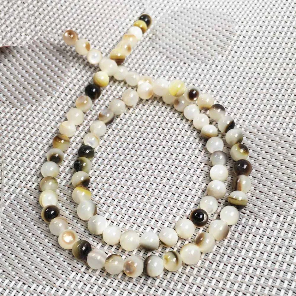 Natürliche Muschelschalen-Perlen, lose, halbfertige Produkte Perfekt für Schmuckherstellung und Bastelprojekte. Gestalten Sie Schmuck selbst.