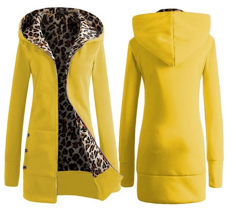 Damen Kapuzenpullover mit Leopardenmuster, verdickt und aus Plüsch, ein warmer Mantel für kalte Tage. Bequem und stilvoll, ideal für den Winter.