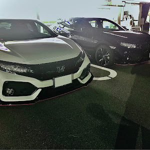 シビック FK7