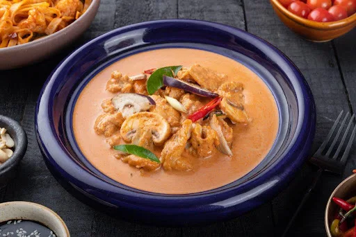 Thai Curry Red Chicken (Serves 2)