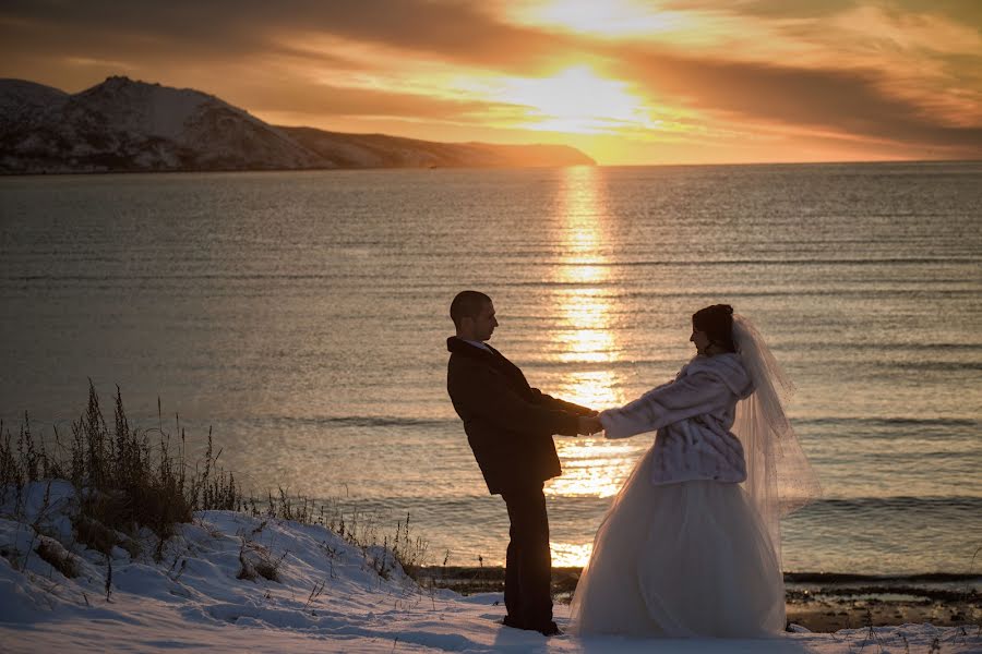 Fotografo di matrimoni Aleksandr Nikonov (alnikonov). Foto del 7 novembre 2015